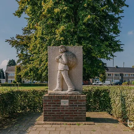 Brasserie Den Engel فندق بارلي ناسو