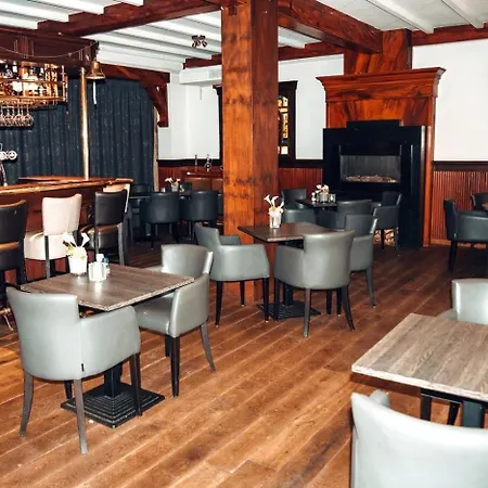 Brasserie Den Engel فندق بارلي ناسو