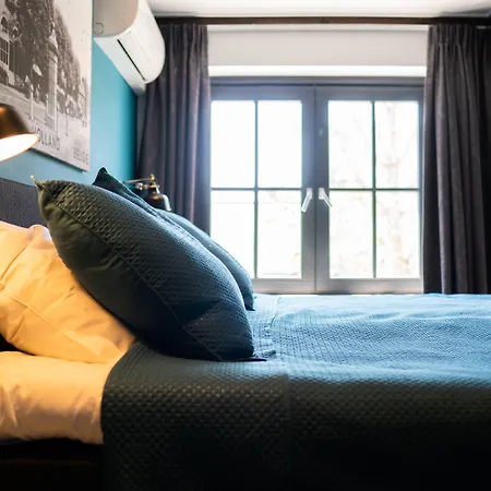 فندق Brasserie Den Engel 2*